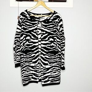 Sioni Zebra Duster Cardigan Size Large Viscose Black White NWT